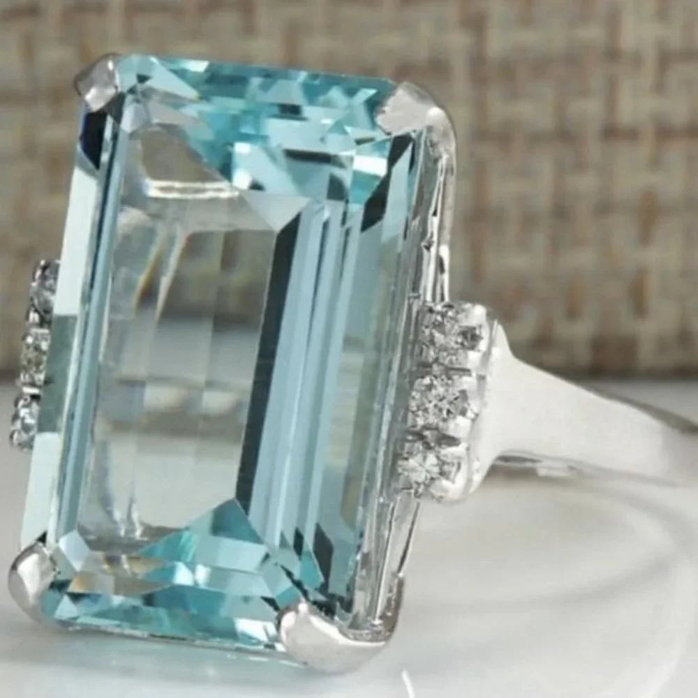 NEW HUGE AQUAMARINE DIAMOND 925 SILVER RING, CUTE RING, SHINY RING. - Picture 4 of 5